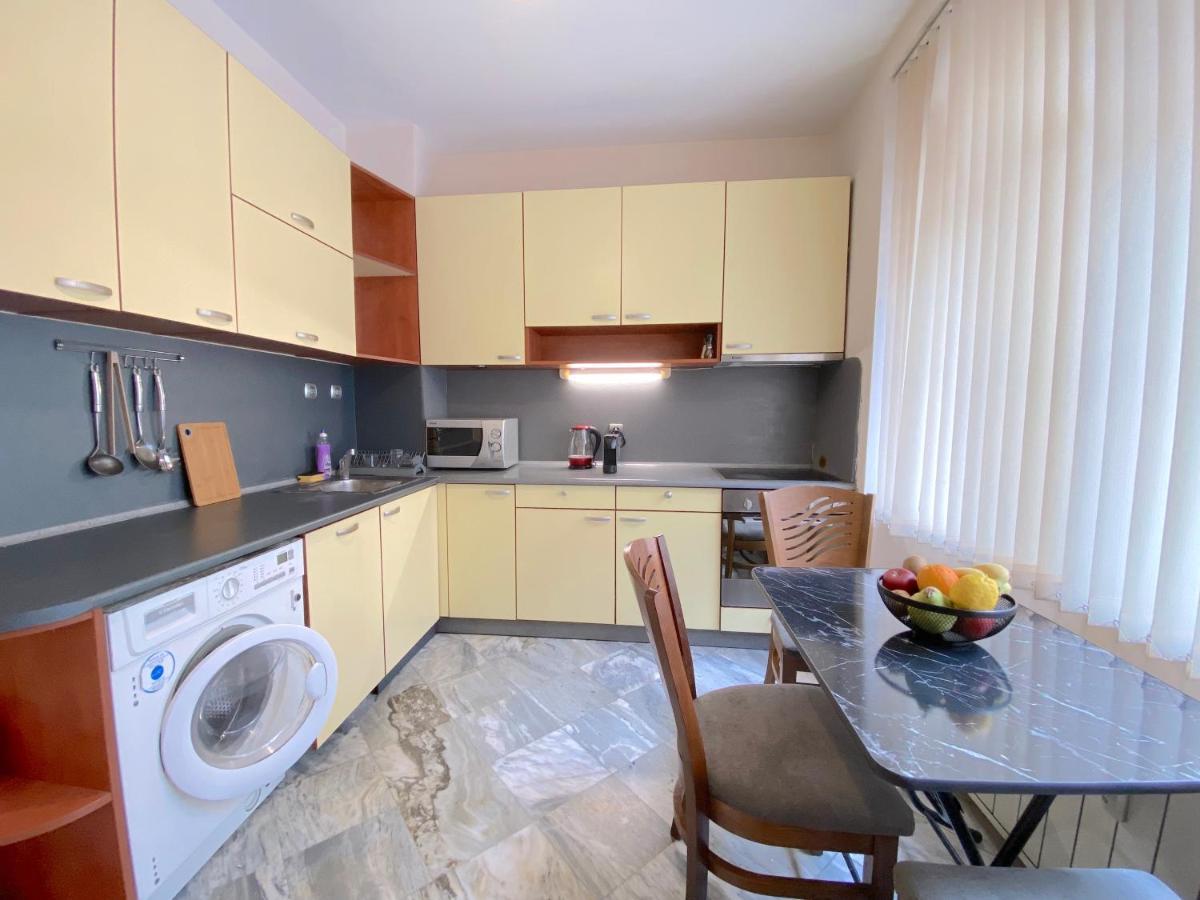Top City Centre 1Br Apartment For 4 Guests & Fast Wifi Sofya Dış mekan fotoğraf