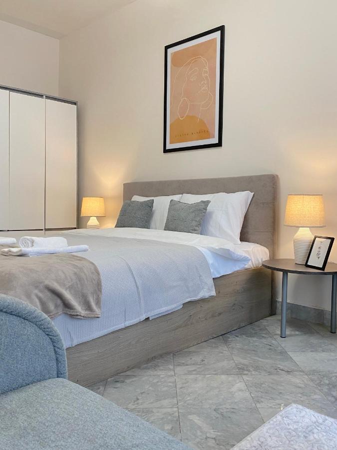 Top City Centre 1Br Apartment For 4 Guests & Fast Wifi Sofya Dış mekan fotoğraf